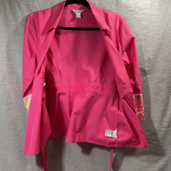 Lily Pulitzer Wrap Blouse - Picture 6 of 6